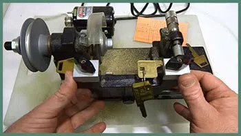 Baldwin Locksmith Store Milwaukee, WI 414-858-6446 - Key-cutting